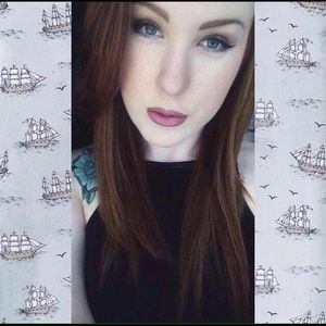 Meet your Posher, Monica