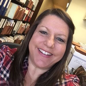 Meet your Posher, Lisa