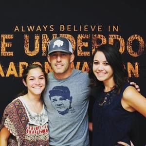 Meet your Posher, Macey