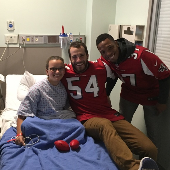 Meet your Posher, Lauren - Picture 1 of 1