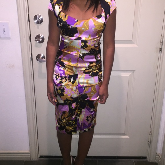 Beautiful dress great to wear to a wedding.