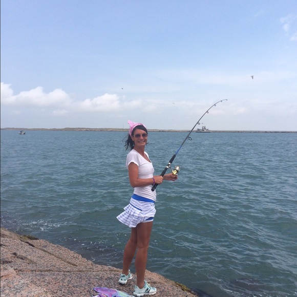 Meet your Posher, Laura - Picture 1 of 1