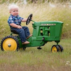 Meet your Posher, Whitney