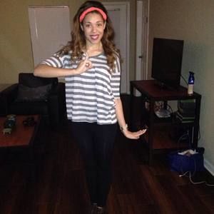 Meet your Posher, Maya