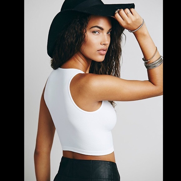 💜bundled Free People seamless crop top - Picture 3 of 4
