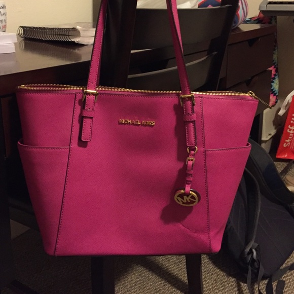 Michael Kors purse