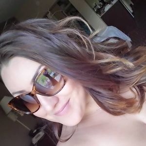 Meet your Posher, Mandy