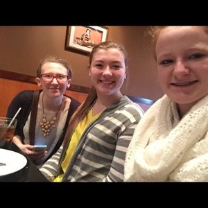 Meet your Posher, Teal