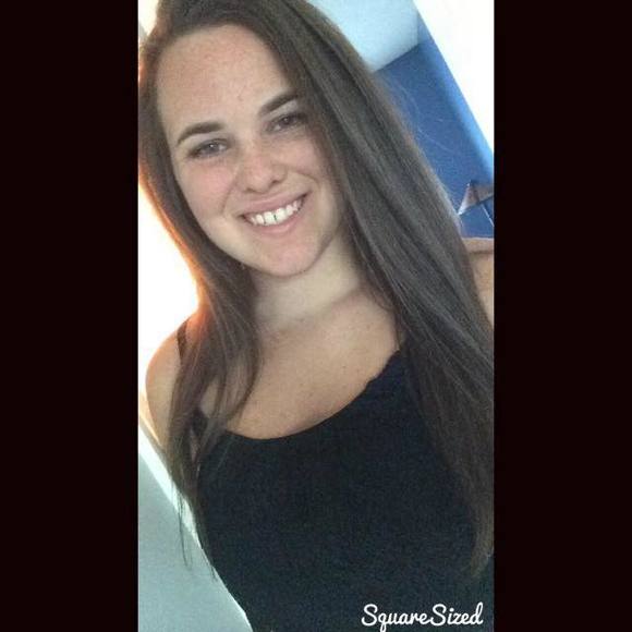 Meet your Posher, Mckenzie - Picture 1 of 1