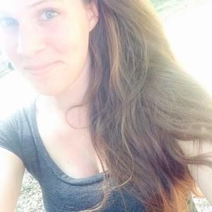 Meet your Posher, Holly