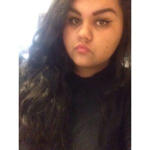 Meet your Posher, Sam