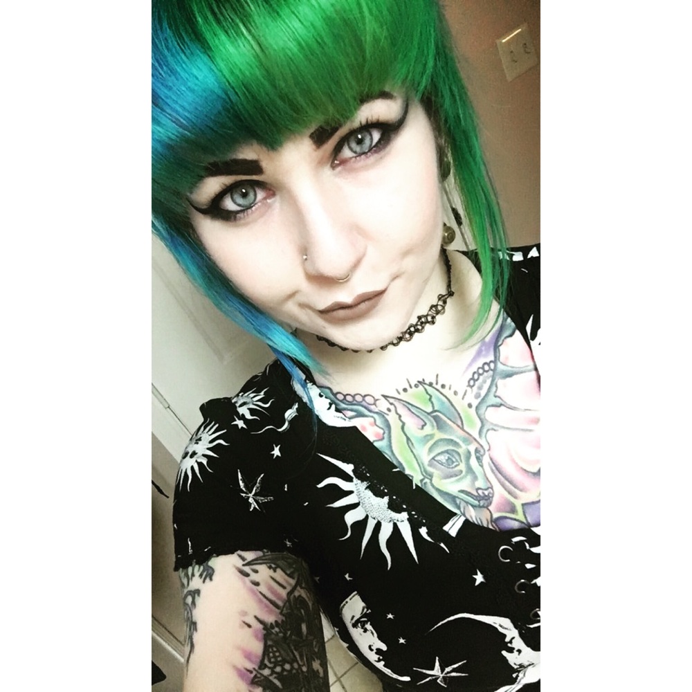 Meet your Posher, Bria
