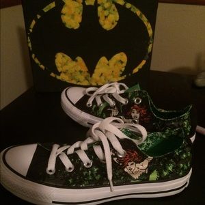 POISON IVY Converse shoes