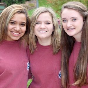 Meet your Posher, Whitney