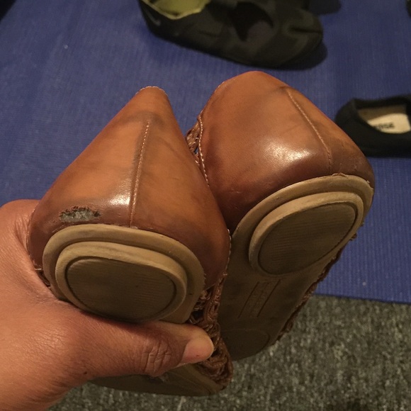 Brown sandal - Picture 3 of 3