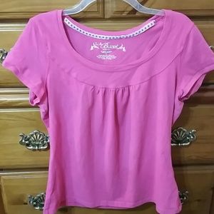Pink short sleeved t-shirt