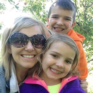 Meet your Posher, Lacey