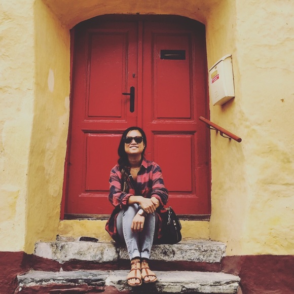 Meet your Posher, Ratha - Picture 1 of 1