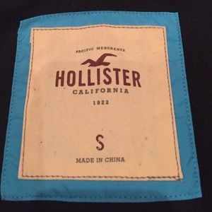 Hollister Fiber Fill (like down) jacket!
