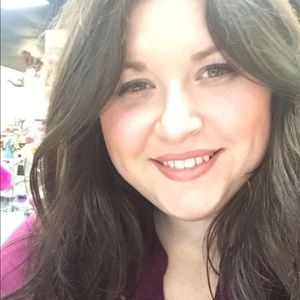 Meet your Posher, Lindsey