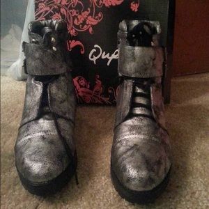 Industrial silver boots