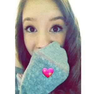 Meet your Posher, Caroline