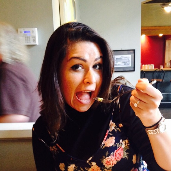 Meet your Posher, Grace - Picture 2 of 5