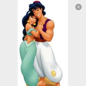 Meet your Posher, Paula