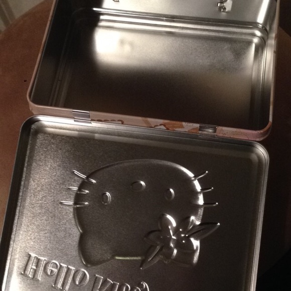 Hello Kitty Lunchbox - Picture 2 of 2