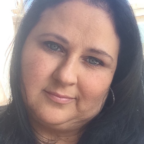 Meet your Posher, Kelly - Picture 1 of 1