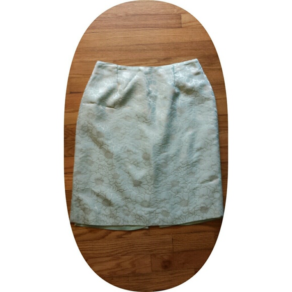 🚫SOLD IN BUNDLE🚫Vtg. silk Scaasi skirt - Picture 2 of 3