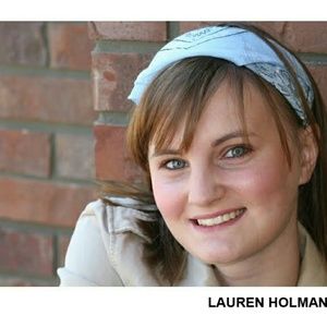 Meet your Posher, Lauren
