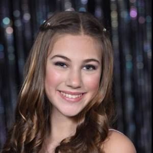 Meet your Posher, Maya