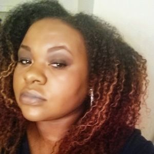 Meet your Posher, Eboni