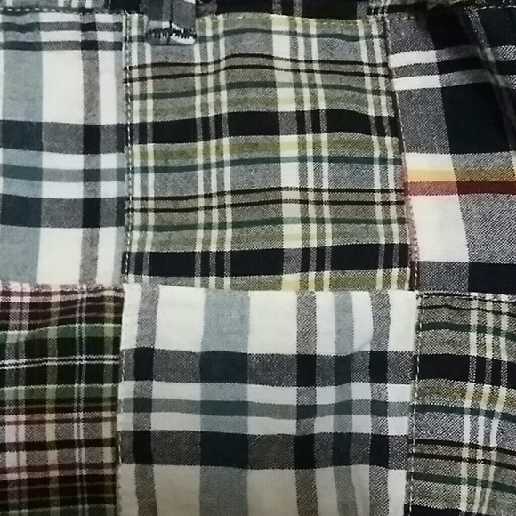 Plaid patch work shorts - Picture 3 of 3