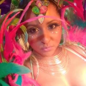 Meet your Posher, Sherona