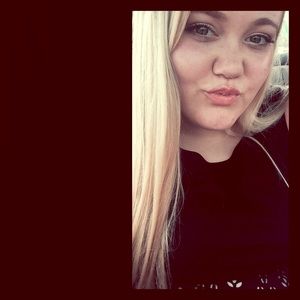 Meet your Posher, Molly