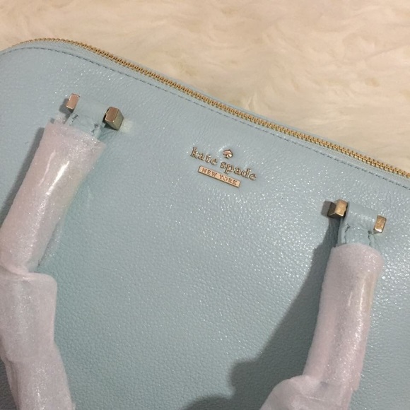 Kate Spade Satchel (SOLD!!) - Picture 3 of 3