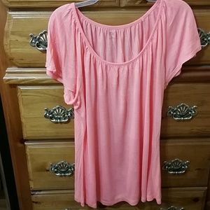 Coral scoop neck blouse