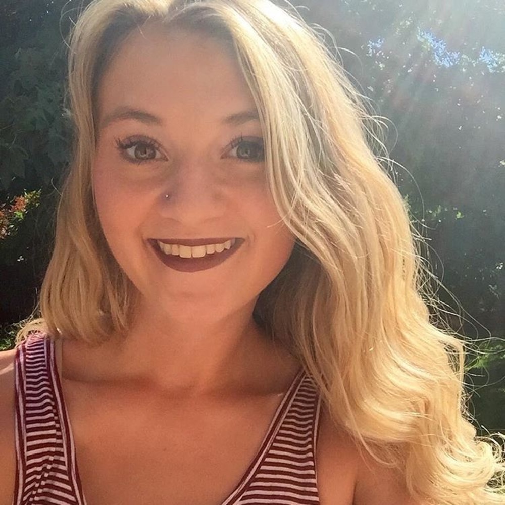 Meet your Posher, Gabi