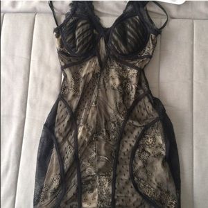 Bebe lace dress