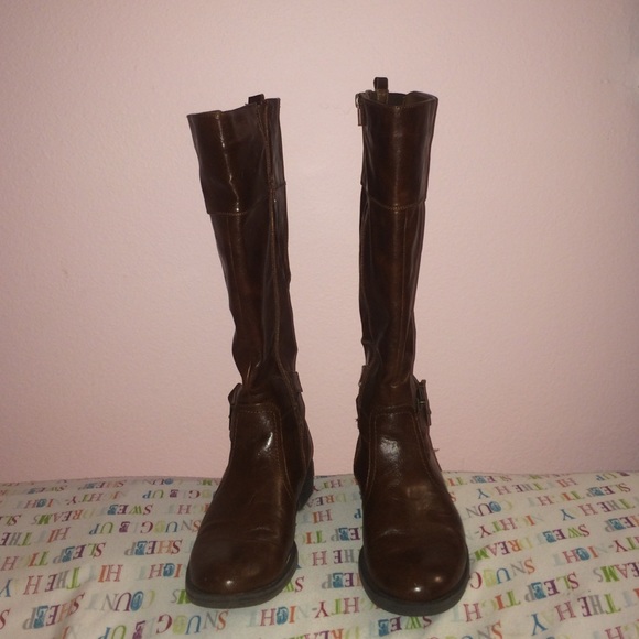Brown tall riding boots