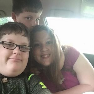 Meet your Posher, April