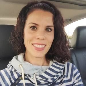 Meet your Posher, Carrie