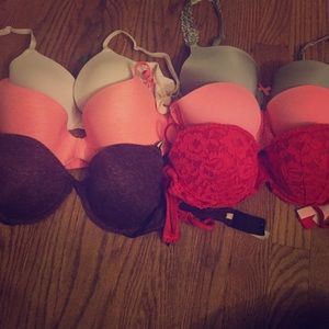 Victoria secret/pink bra bundle