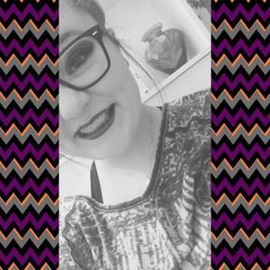 Meet your Posher, Carrie