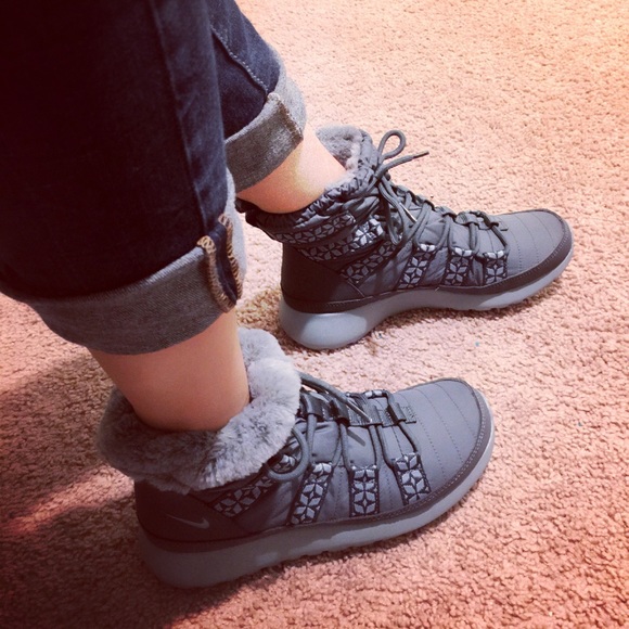 Meet your Posher, Nina