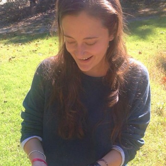 Meet your Posher, Maura