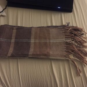 Plaid scarf