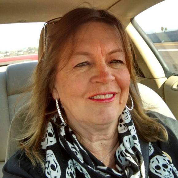 Meet your Posher, Chris - Picture 1 of 1